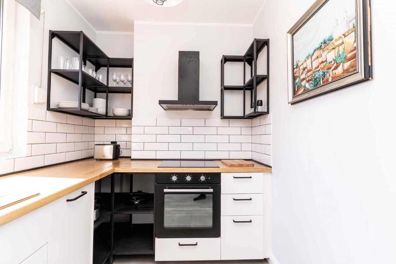 סופוט Aloha Apartment מראה חיצוני תמונה